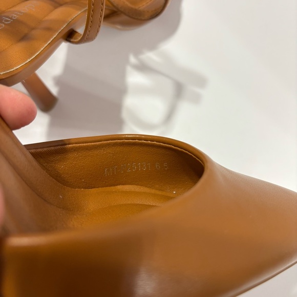 Modatope Closed Toe
Ankle Strap Heels.. - Picture 5 of 6